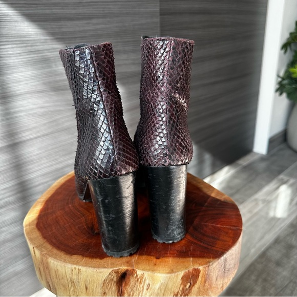 Uterque Brown Burgundy Snakeskin Leather Boots with Platform - Picture 4 of 8